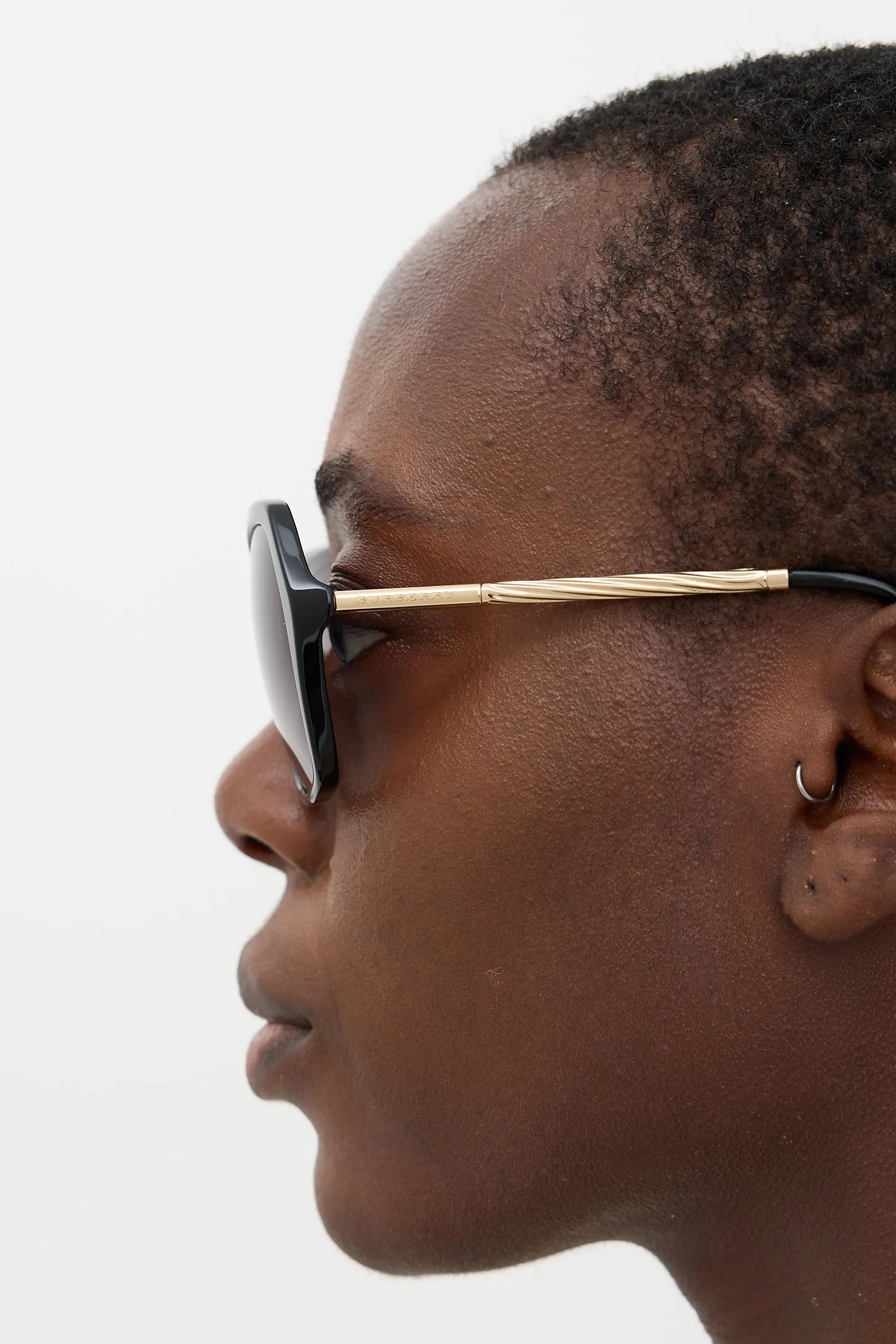 B4193 Round Sunglasses