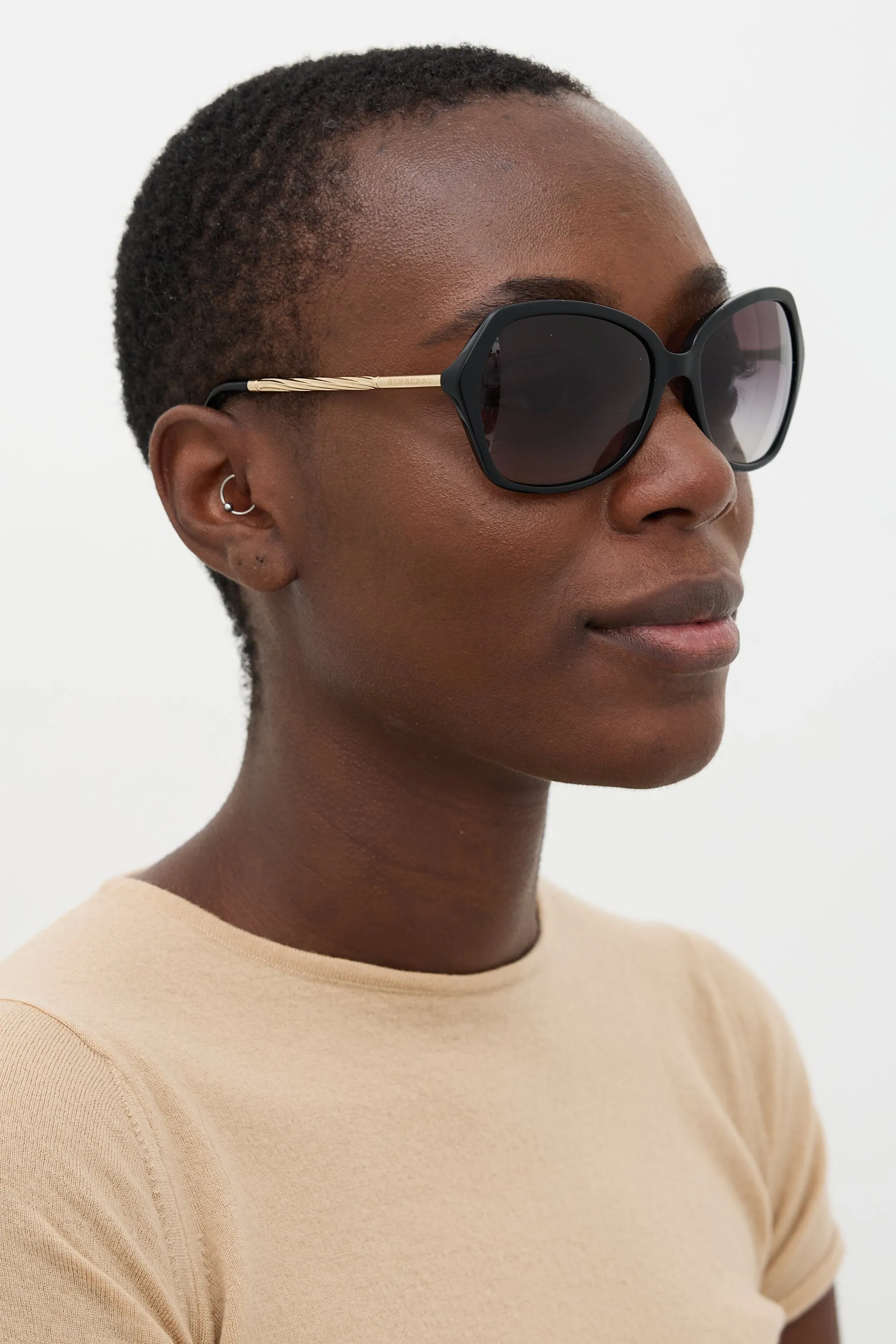 B4193 Round Sunglasses