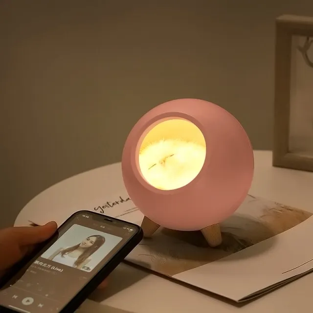 Cute Cat Bluetooth Speaker